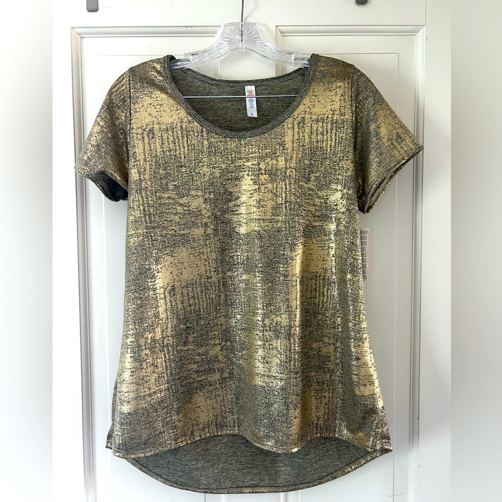 Lularoe classic t, size small. Gold metallic shimmer fabric